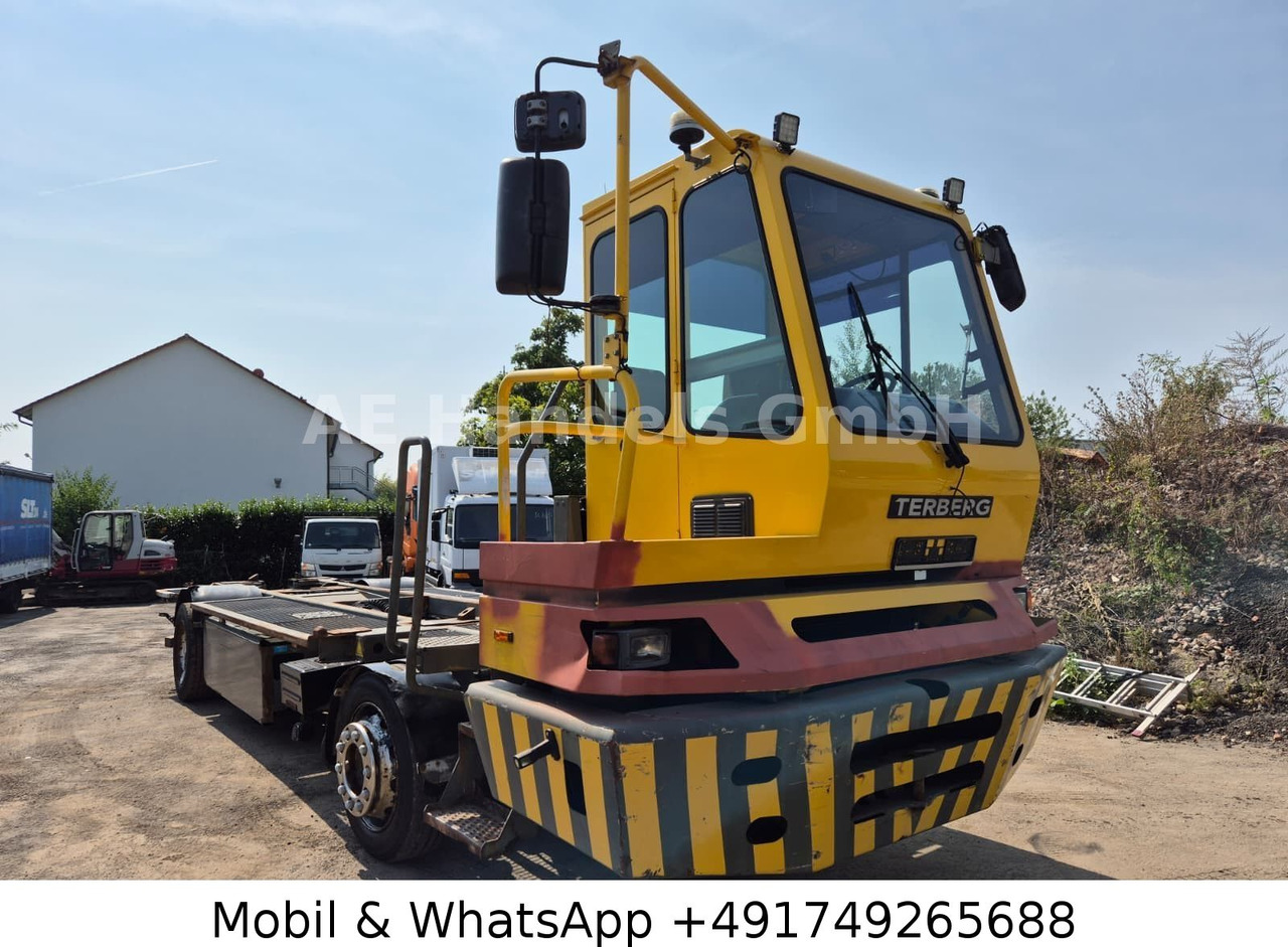 Terberg BC 182 4x2 Rangierfahrzeug *Klima - Container transporter/ Swap body truck: picture 1 Terberg BC 182 4x2 Rangierfahrzeug *Klima - Container transporter/ Swap body truck: picture 1