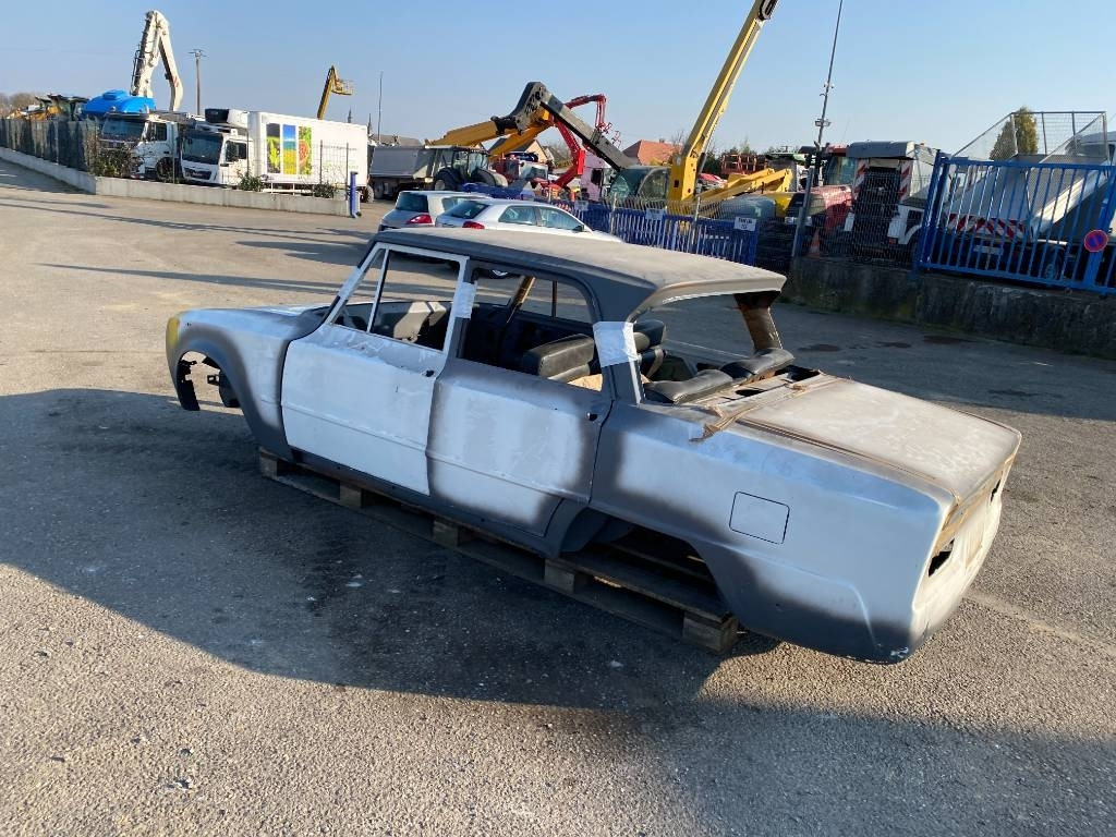 Alfa GUILIA 1300 SUPER NUOVA/Origine France/Oldtimer - Car: picture 2 Alfa GUILIA 1300 SUPER NUOVA/Origine France/Oldtimer - Car: picture 2