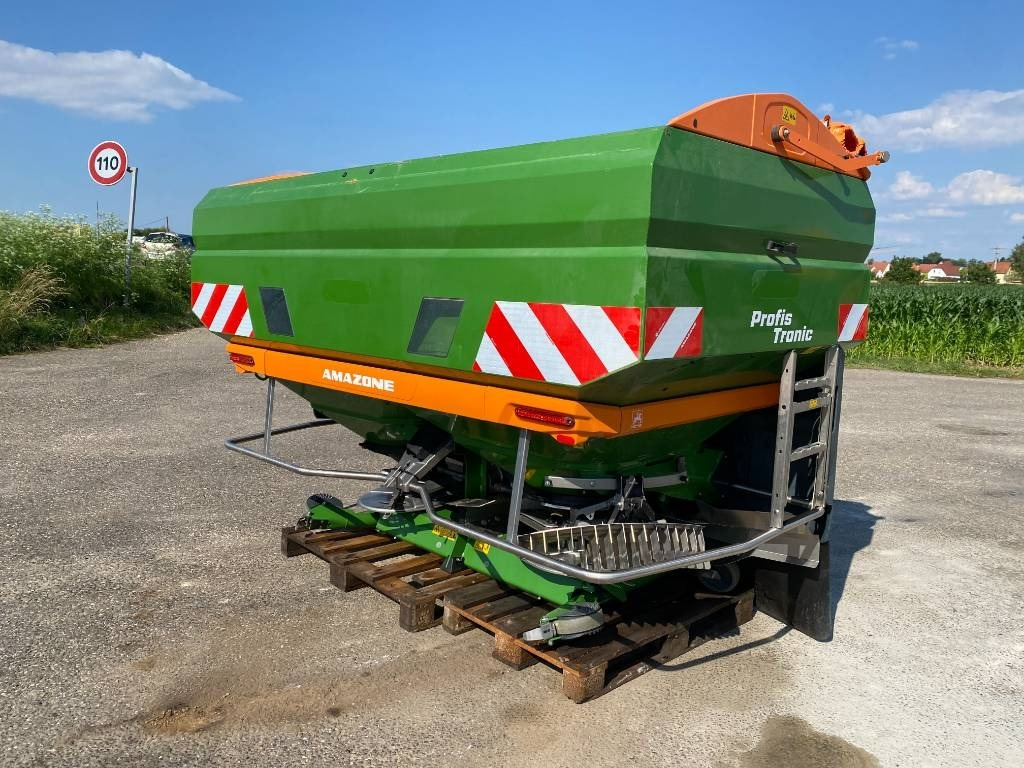Amazone ZA-V 4200 ProfisTronic / IsoBus - Fertilizer spreader: picture 4 Amazone ZA-V 4200 ProfisTronic / IsoBus - Fertilizer spreader: picture 4