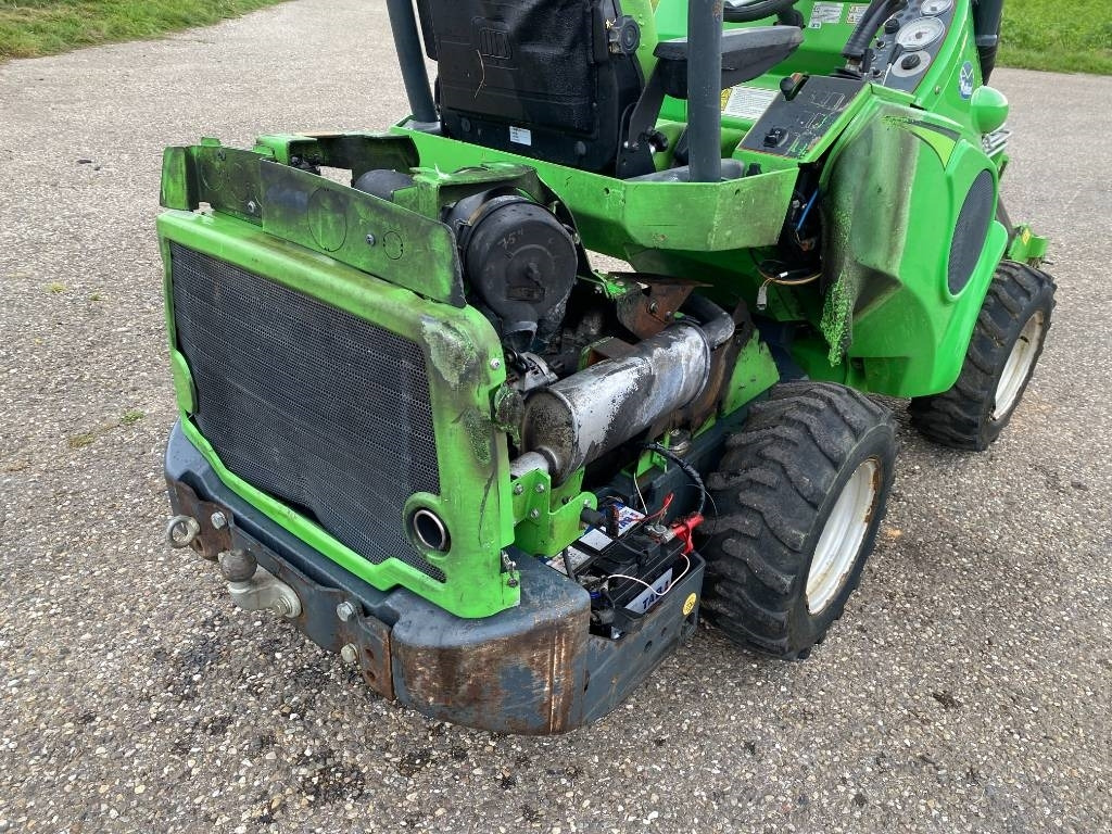 Compact loader Avant M 528 EIPTT /Certificat CE endommagée: picture 40