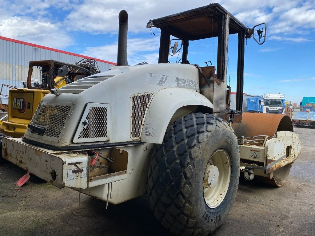 CAT CS-563E Origine Française /Certificat CE endommagé - Compactor: picture 4 CAT CS-563E Origine Française /Certificat CE endommagé - Compactor: picture 4