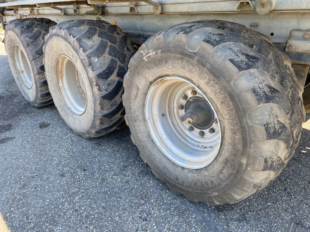 Farm trailer Fliegl WFG10100/Châssis Porteur-Citerne 24000Litres: picture 13