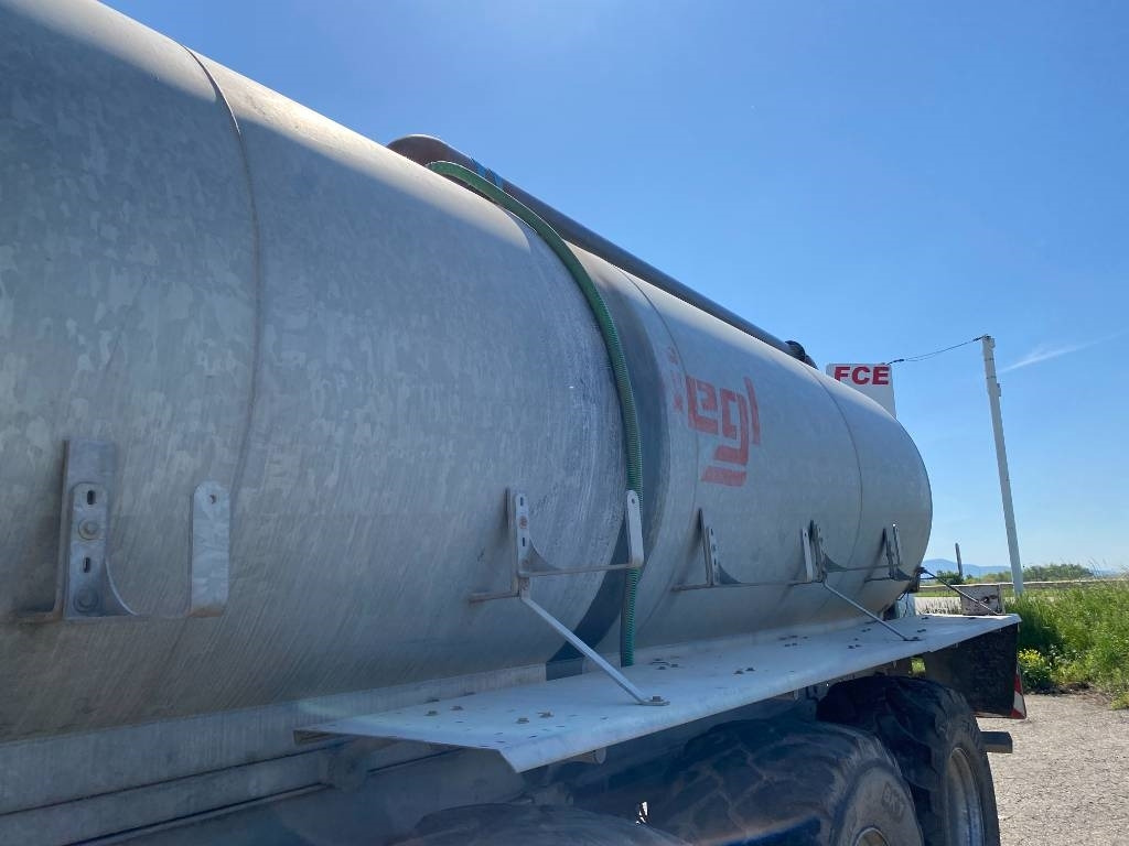 Farm trailer Fliegl WFG10100/Châssis Porteur-Citerne 24000Litres: picture 28