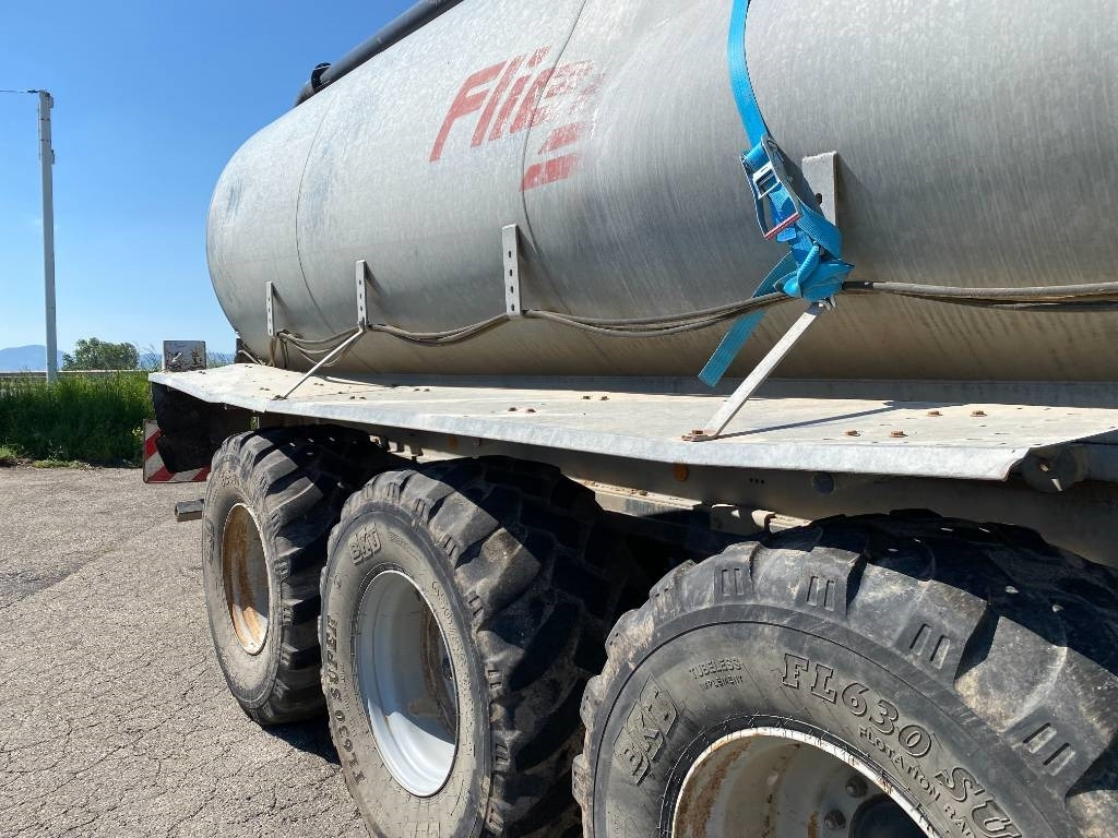 Farm trailer Fliegl WFG10100/Châssis Porteur-Citerne 24000Litres: picture 10