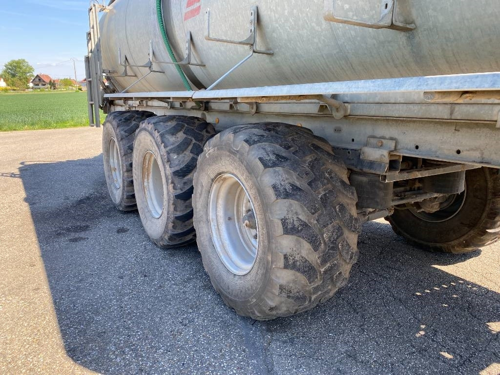 Farm trailer Fliegl WFG10100/Châssis Porteur-Citerne 24000Litres: picture 33