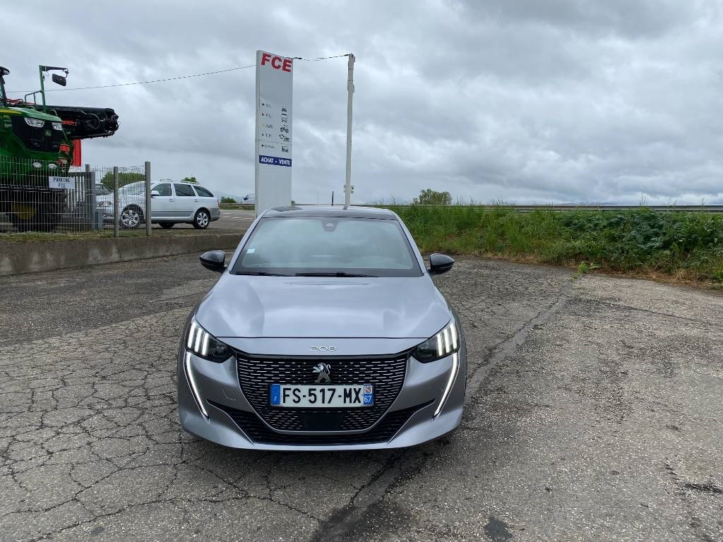 Peugeot e208 136/GT-Line Toit Panoramique 1er Main - Car: picture 2 Peugeot e208 136/GT-Line Toit Panoramique 1er Main - Car: picture 2