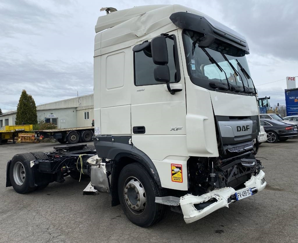 DAF XF 480 FT SPACE/CAB Carte Grise Françaises - Tractor unit: picture 3 DAF XF 480 FT SPACE/CAB Carte Grise Françaises - Tractor unit: picture 3