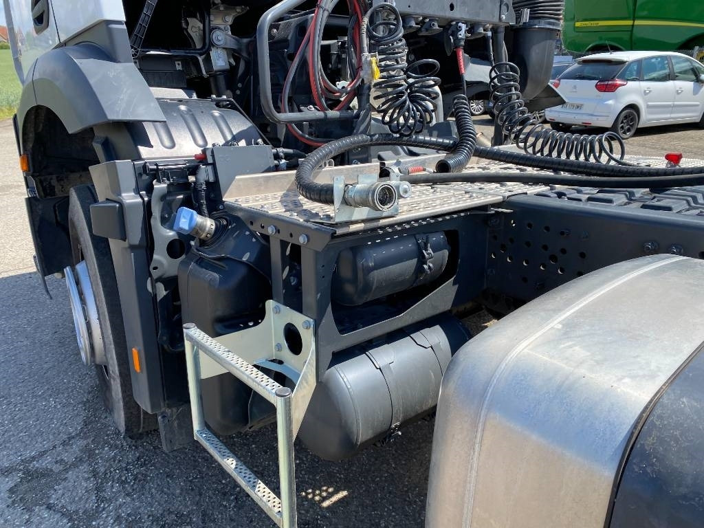 Tractor unit Mercedes-Benz AROCS 1853 LS ,Retarder / Hydraulique OMFB: picture 26