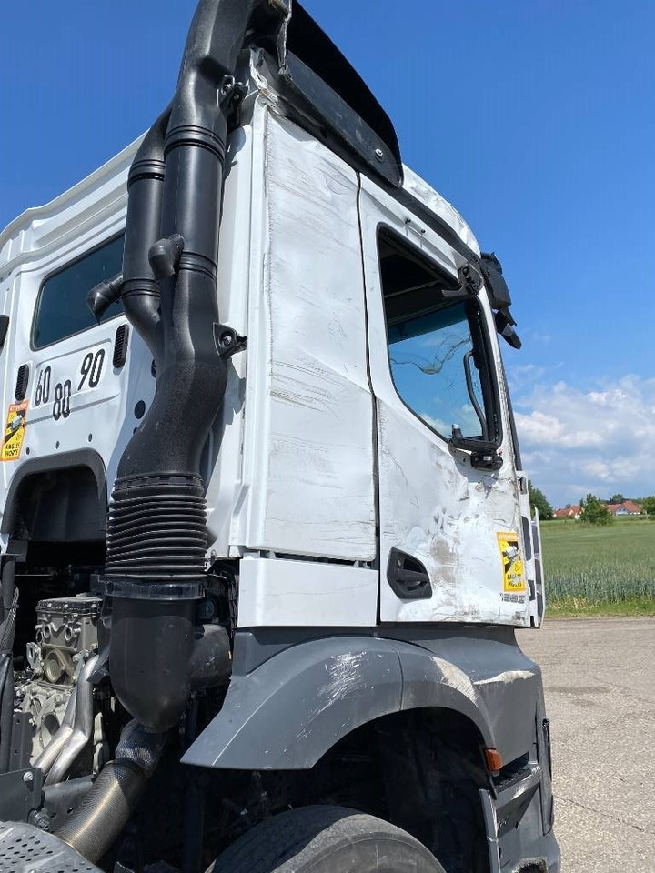 Tractor unit Mercedes-Benz AROCS 1853 LS ,Retarder / Hydraulique OMFB: picture 12