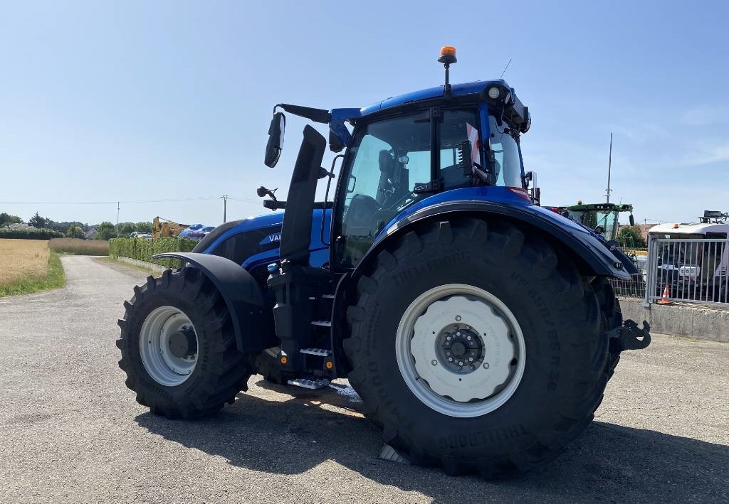 Farm tractor Valtra Q 285 Carte Grise Française 1er Main endommagé: picture 6