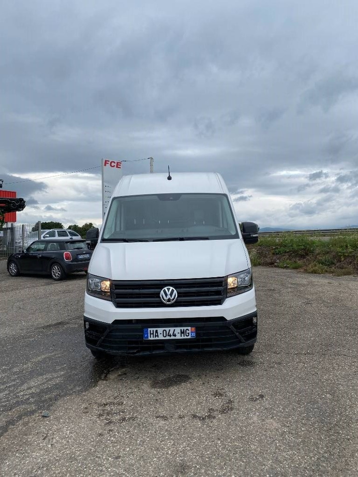 Volkswagen CRAFTER 2.0 TDI 140 L2H3 / 1er Main endommagée - Box van: picture 2 Volkswagen CRAFTER 2.0 TDI 140 L2H3 / 1er Main endommagée - Box van: picture 2
