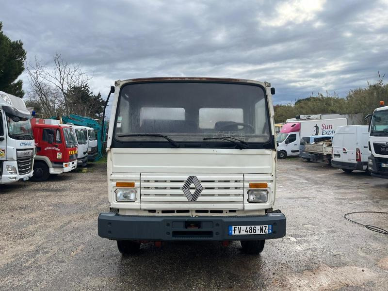 Renault Midliner 140 - Tipper: picture 2 Renault Midliner 140 - Tipper: picture 2