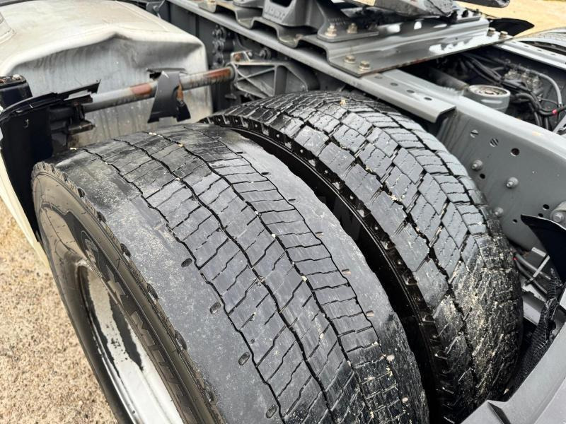 Tractor unit DAF XF 510: picture 8