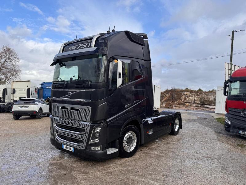 Volvo FH16 750 - Tractor unit: picture 3 Volvo FH16 750 - Tractor unit: picture 3
