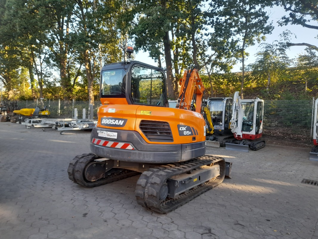 Doosan DX85R-3 - Excavator: picture 3 Doosan DX85R-3 - Excavator: picture 3