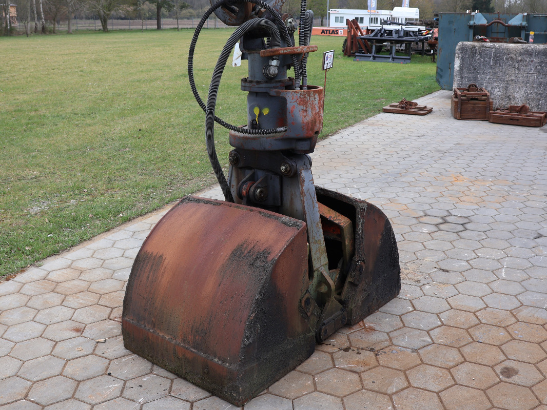 ZWEISCHALENGREIFER 800 MM - Grapple: picture 1 ZWEISCHALENGREIFER 800 MM - Grapple: picture 1