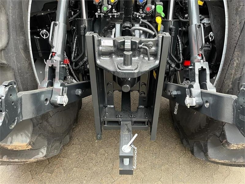 Farm tractor Case IH Puma 260CVX AFS CONNECT: picture 10