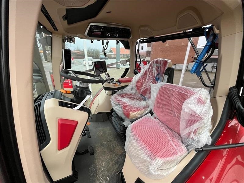 Farm tractor Case IH Puma 260CVX AFS CONNECT: picture 11