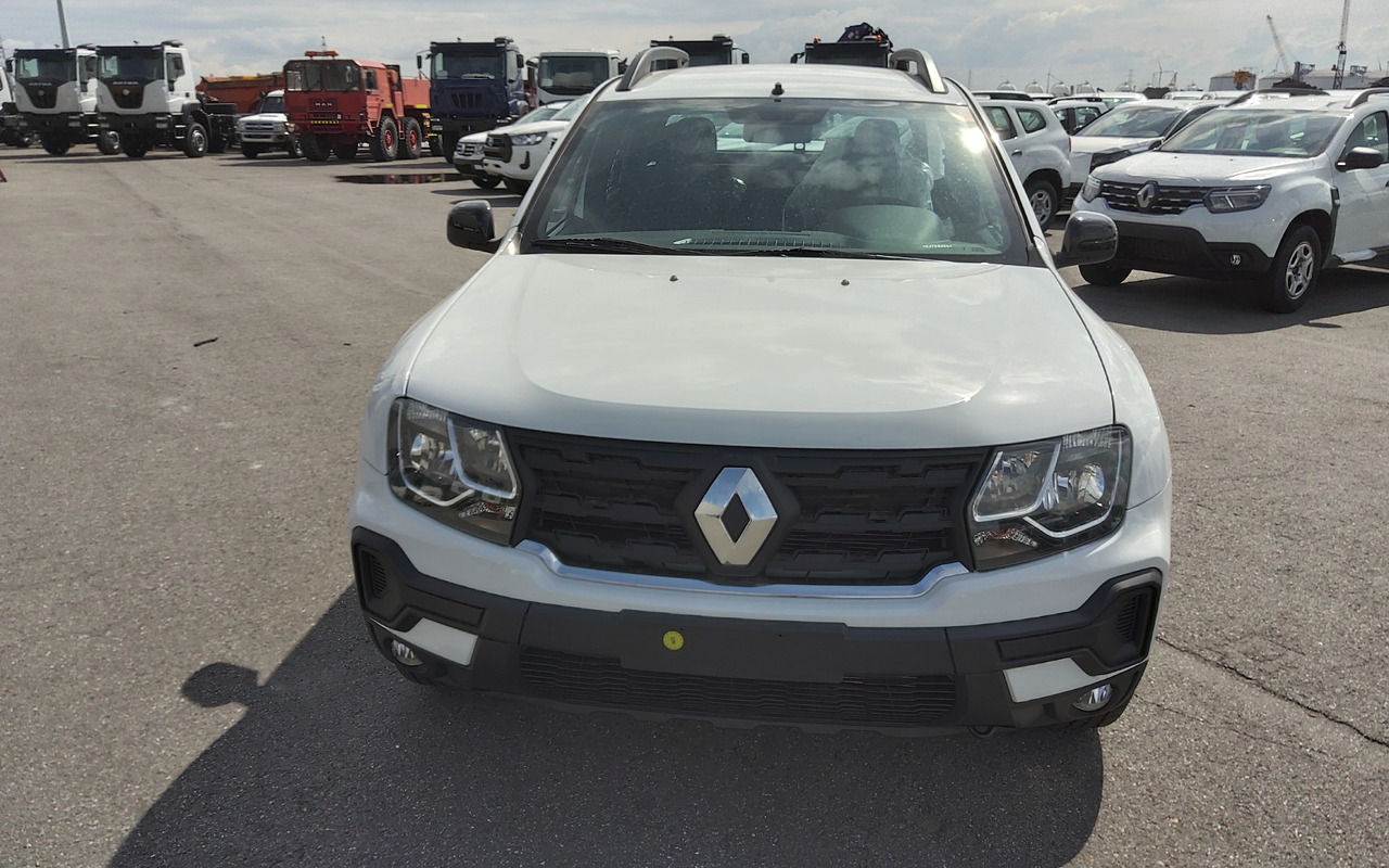Renault Oroch Pick-up 4x2 1.6L Petrol Manual new model - Pickup truck: picture 2 Renault Oroch Pick-up 4x2 1.6L Petrol Manual new model - Pickup truck: picture 2