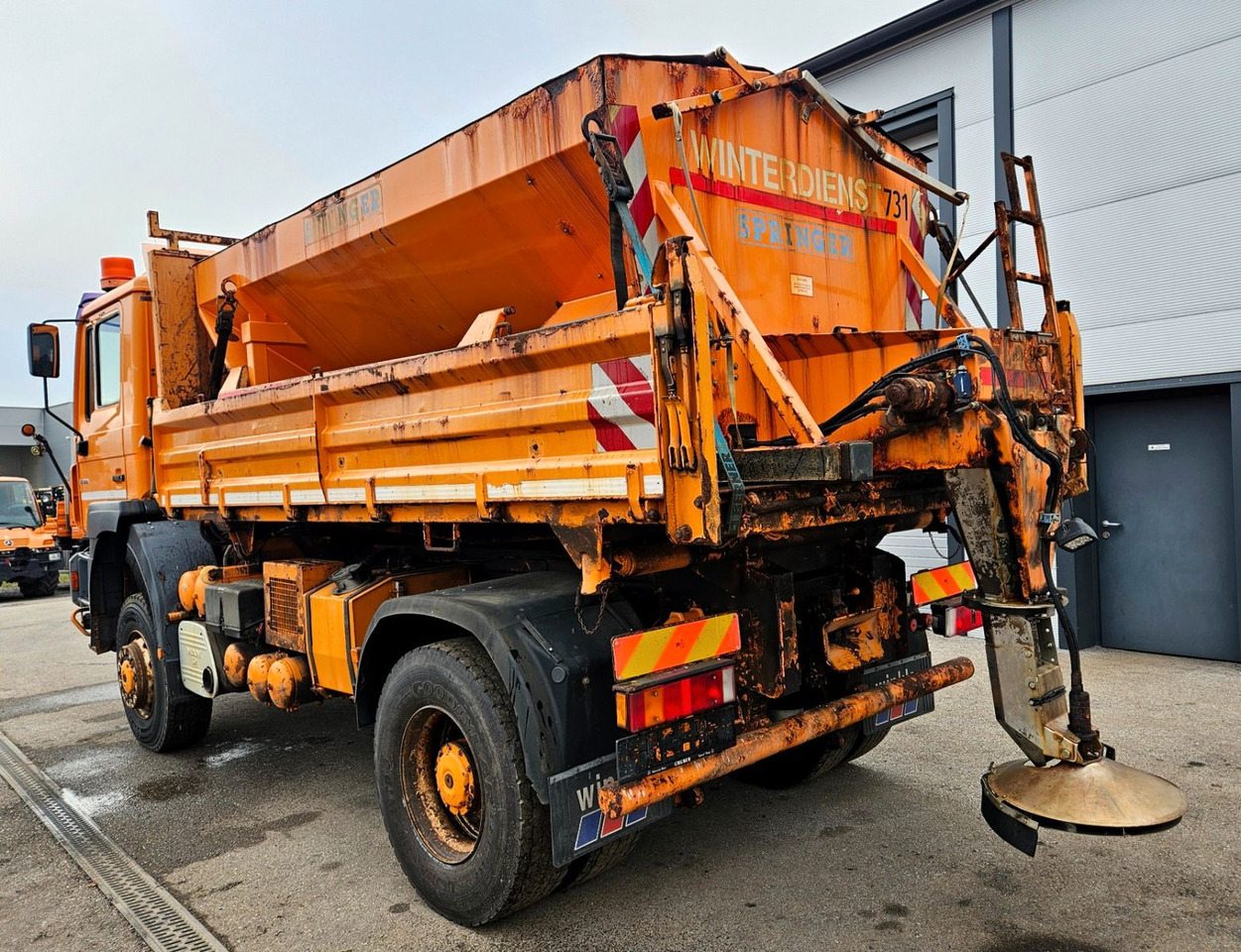 MAN FE 19.310 4x4 BL Winterdienst Band Streuer - Tipper: picture 3 MAN FE 19.310 4x4 BL Winterdienst Band Streuer - Tipper: picture 3