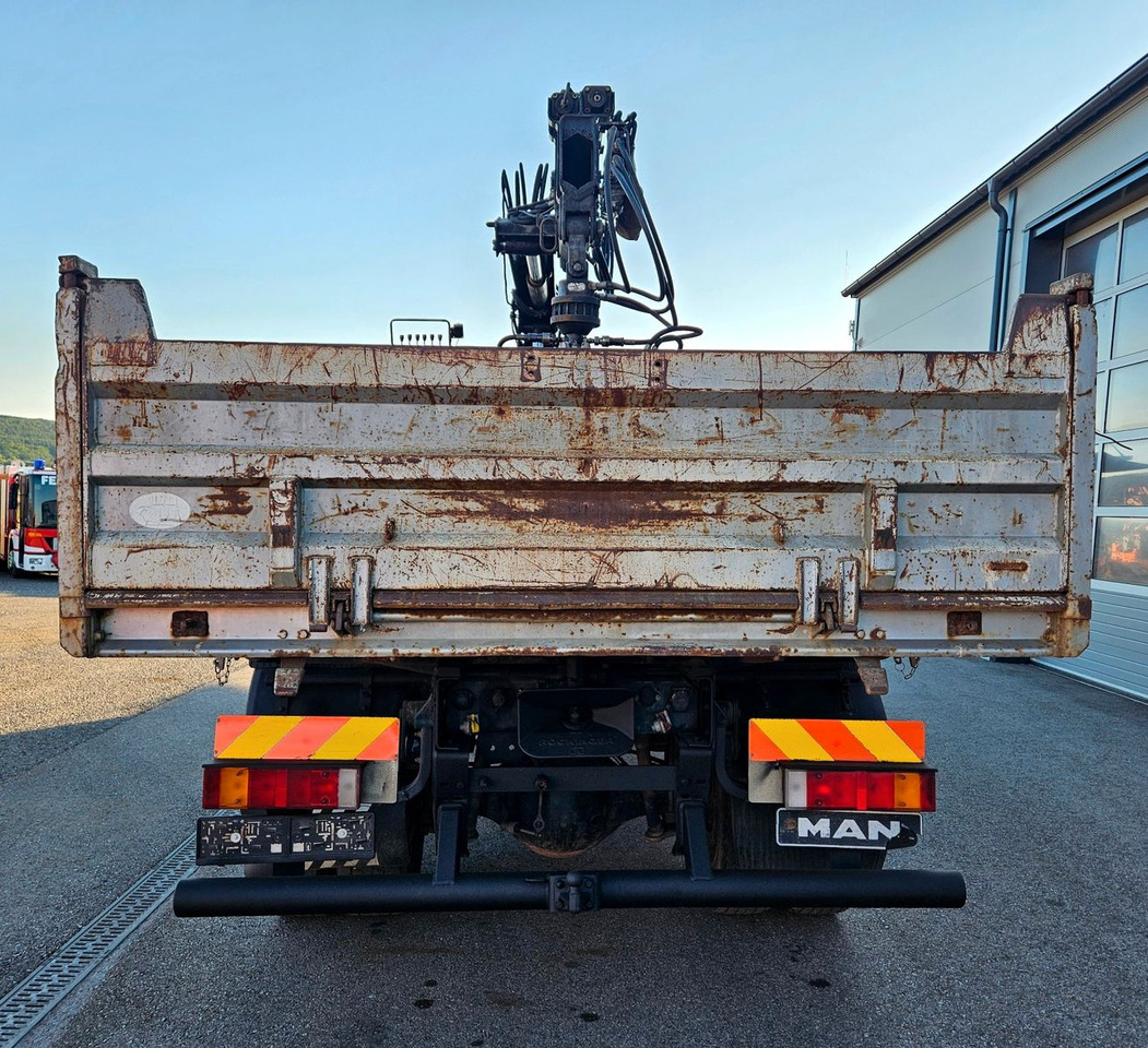 MAN LE 14.250 4x4 HIAB 077BS-2 Kran Greifer - Tipper, Crane truck: picture 4 MAN LE 14.250 4x4 HIAB 077BS-2 Kran Greifer - Tipper, Crane truck: picture 4