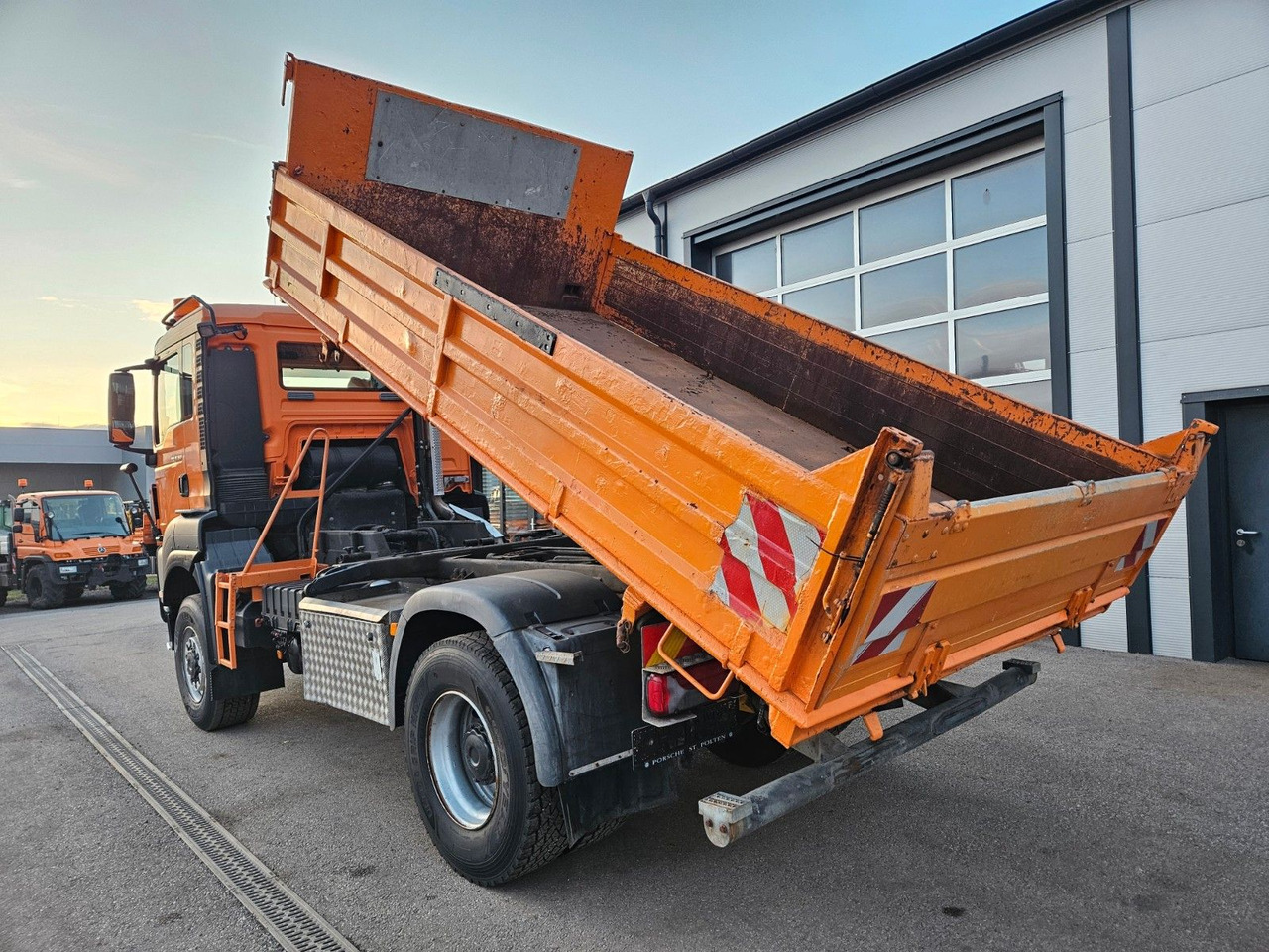 MAN TGS 18.360 4x4 BL Euro5 Meiller - Tipper: picture 3 MAN TGS 18.360 4x4 BL Euro5 Meiller - Tipper: picture 3