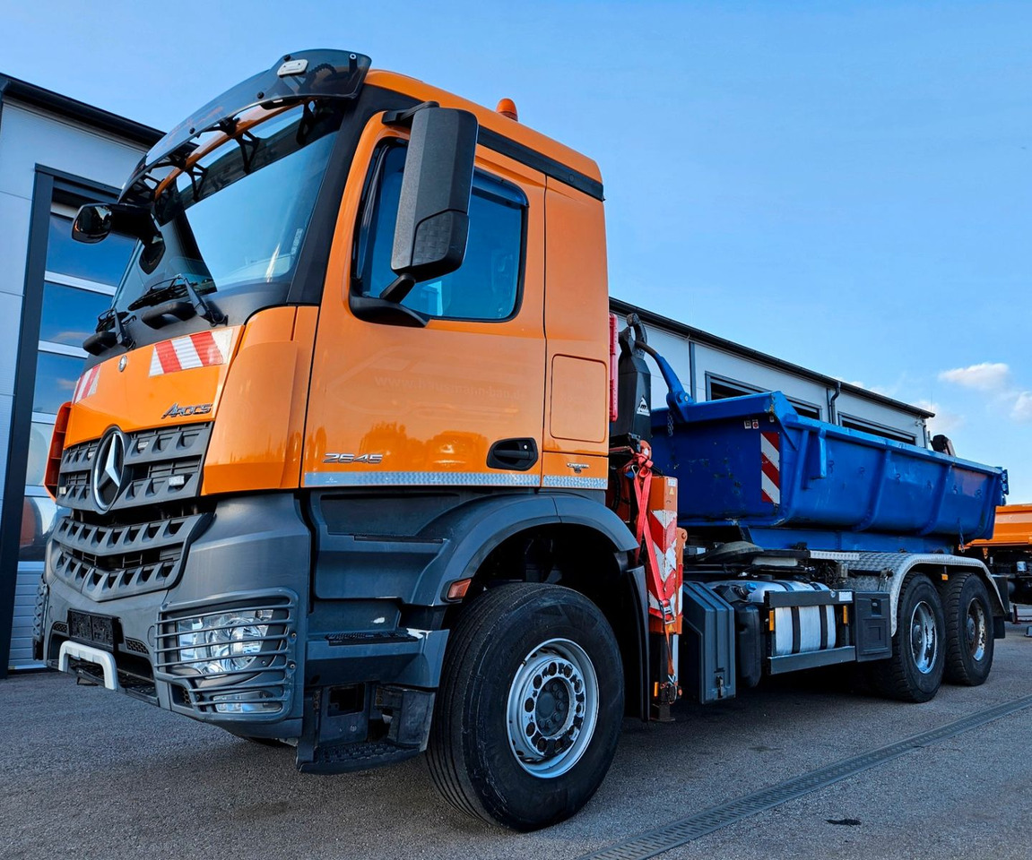 Mercedes-Benz AROCS 2645 6x4 Kran Atlas 240.2E A4 - Hook lift truck, Crane truck: picture 1 Mercedes-Benz AROCS 2645 6x4 Kran Atlas 240.2E A4 - Hook lift truck, Crane truck: picture 1