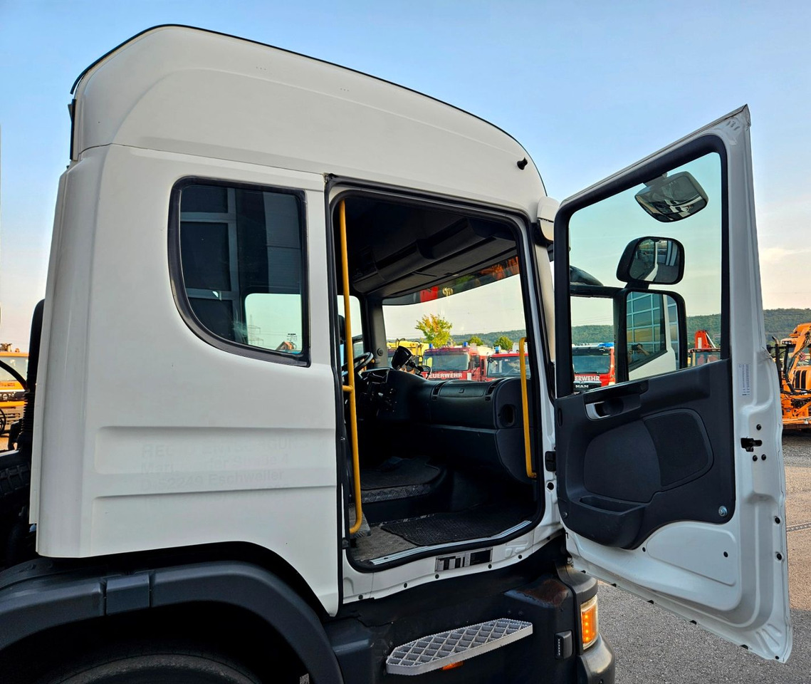 Garbage truck Scania P320 Euro6 Zoeller Medium X2C21 Variopress: picture 14