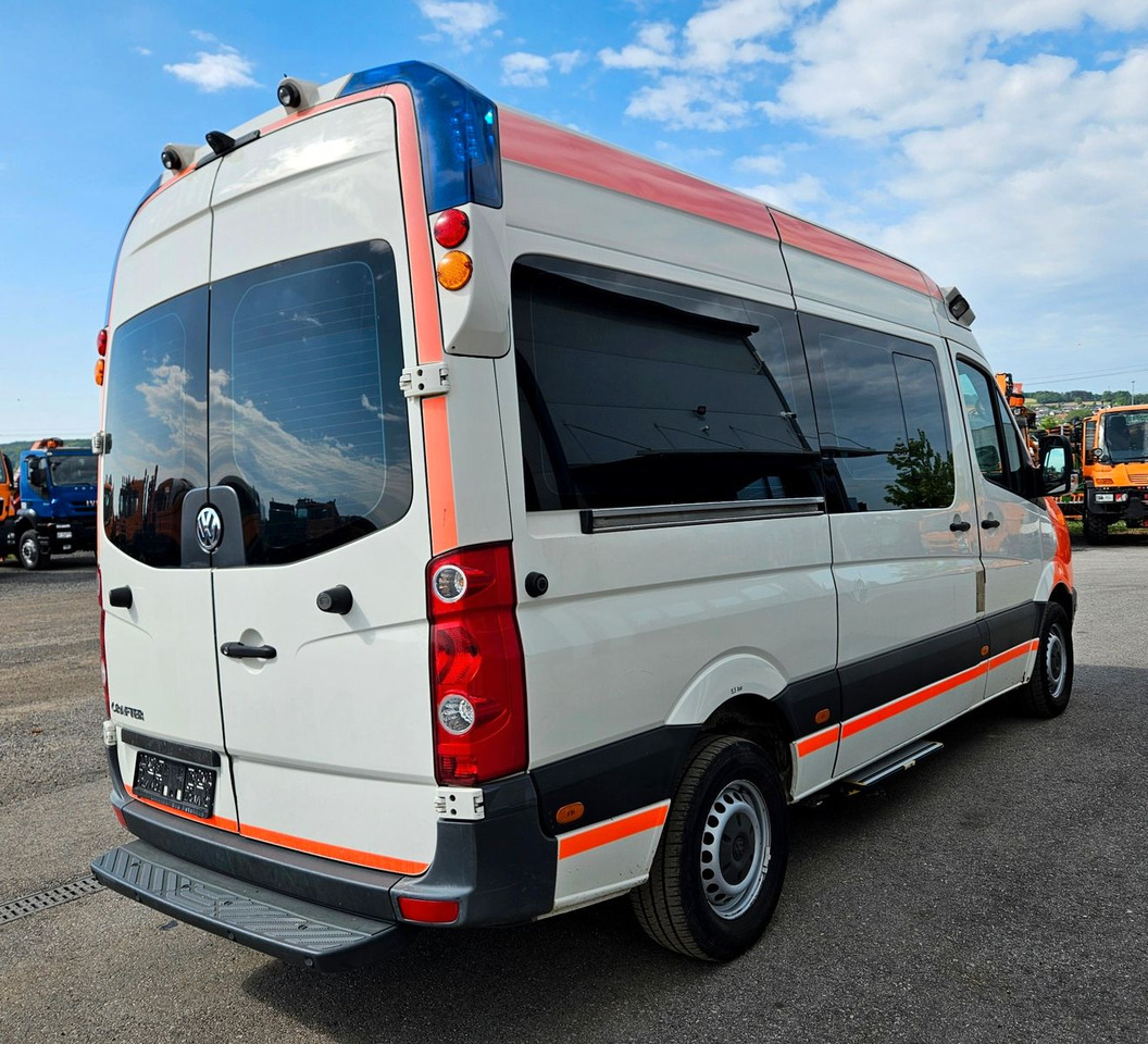 Volkswagen CRAFTER TDI Ambulance RTW L2H2 DLOUHY - Ambulance: picture 4 Volkswagen CRAFTER TDI Ambulance RTW L2H2 DLOUHY - Ambulance: picture 4