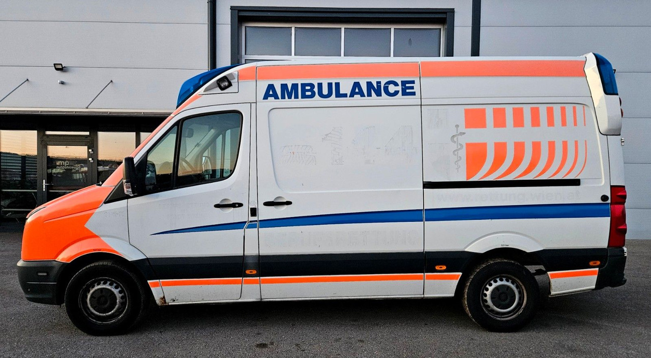Volkswagen CRAFTER TDI Ambulance RTW L2H2 DLOUHY - Ambulance: picture 2 Volkswagen CRAFTER TDI Ambulance RTW L2H2 DLOUHY - Ambulance: picture 2