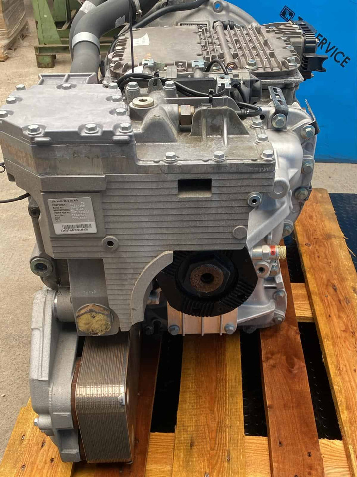 Cambio Volvo 500 D13K-6 - Gearbox: picture 2 Cambio Volvo 500 D13K-6 - Gearbox: picture 2