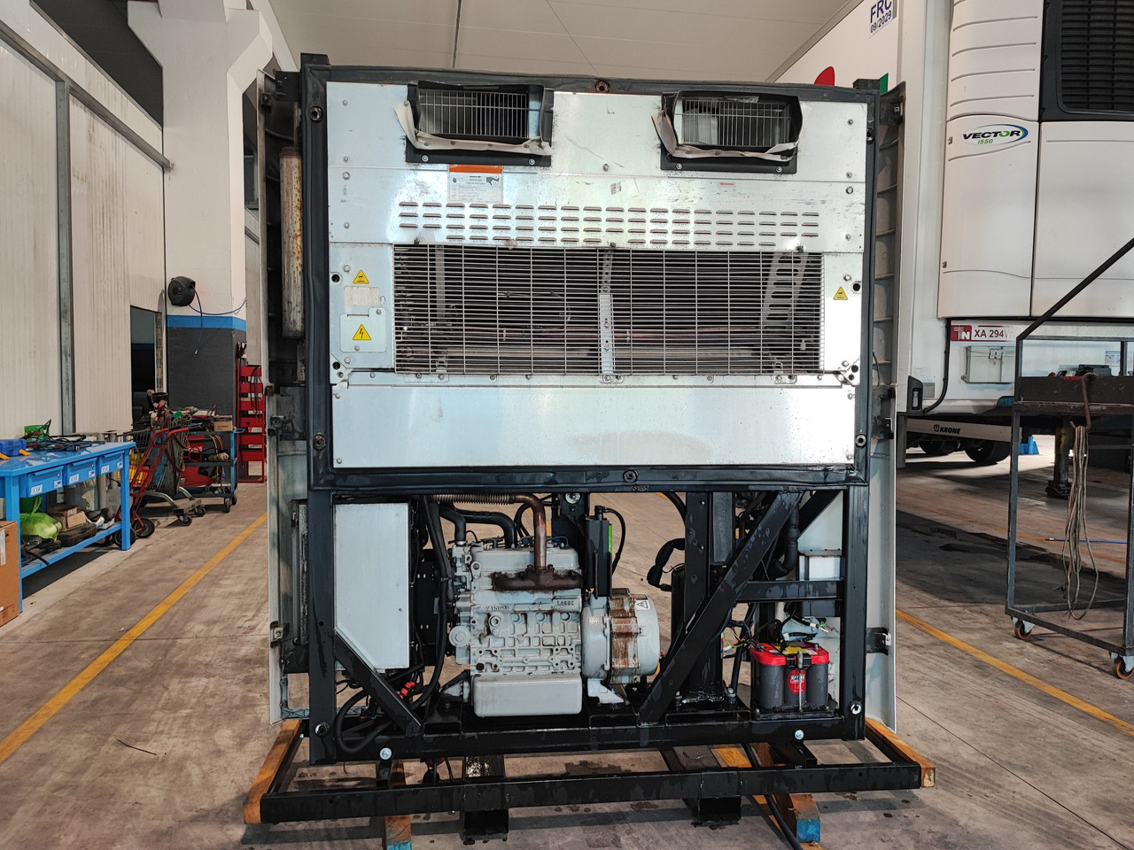 Motore Frigo Carrier Vector 1550 - Refrigerator unit: picture 2 Motore Frigo Carrier Vector 1550 - Refrigerator unit: picture 2