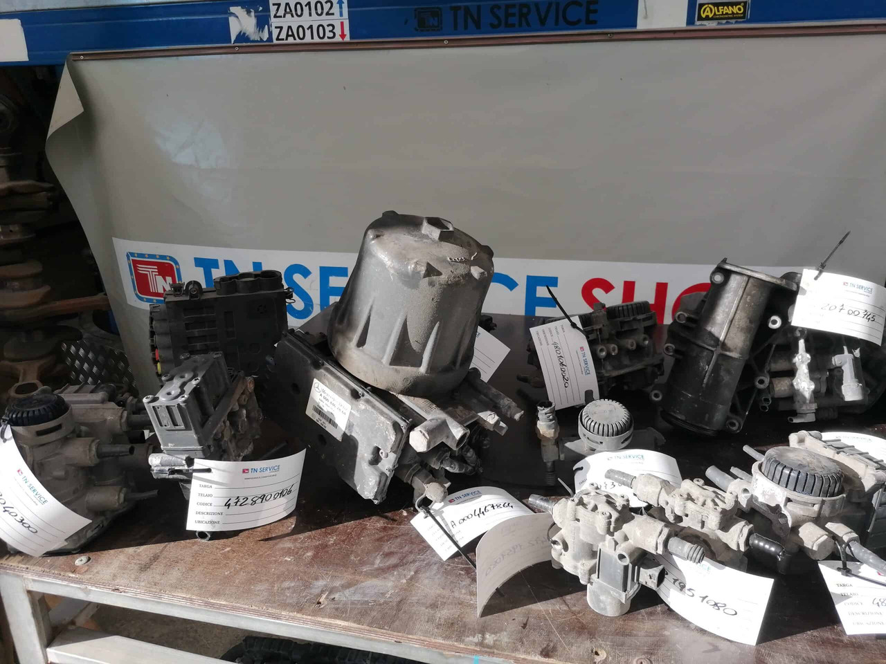 Valvole Pneumatiche - Spare parts for Trailer: picture 1 Valvole Pneumatiche - Spare parts for Trailer: picture 1