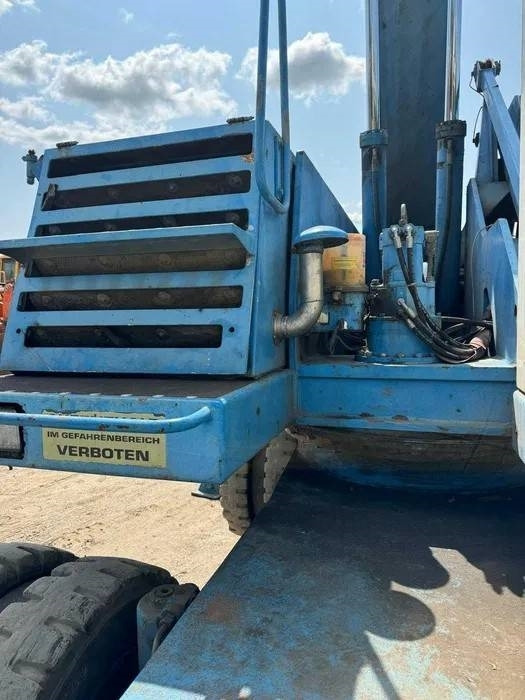 Waste/ Industry handler Koparka przeładunkowa Fuchs MHL 330: picture 6