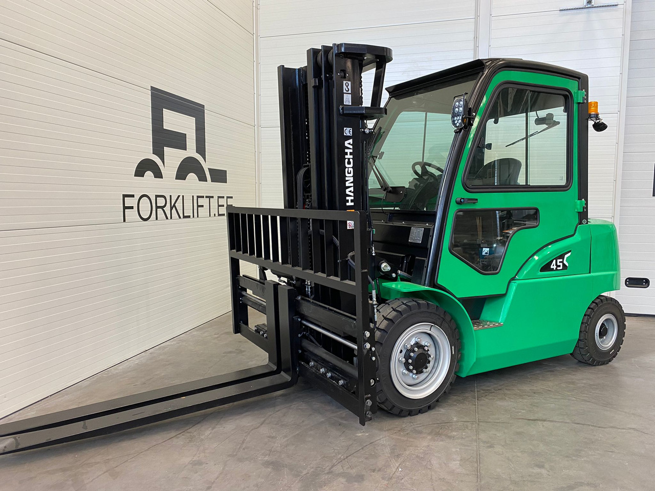 HC XC CPD45-XD4-SI28 - Electric forklift: picture 1 HC XC CPD45-XD4-SI28 - Electric forklift: picture 1