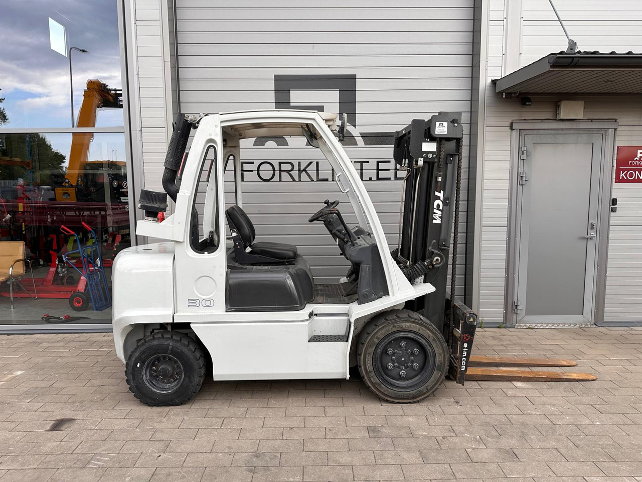 Unicarriers YG1D2A30Q - Diesel forklift: picture 5 Unicarriers YG1D2A30Q - Diesel forklift: picture 5