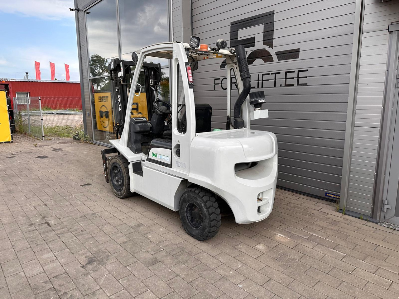Unicarriers YG1D2A30Q - Diesel forklift: picture 3 Unicarriers YG1D2A30Q - Diesel forklift: picture 3