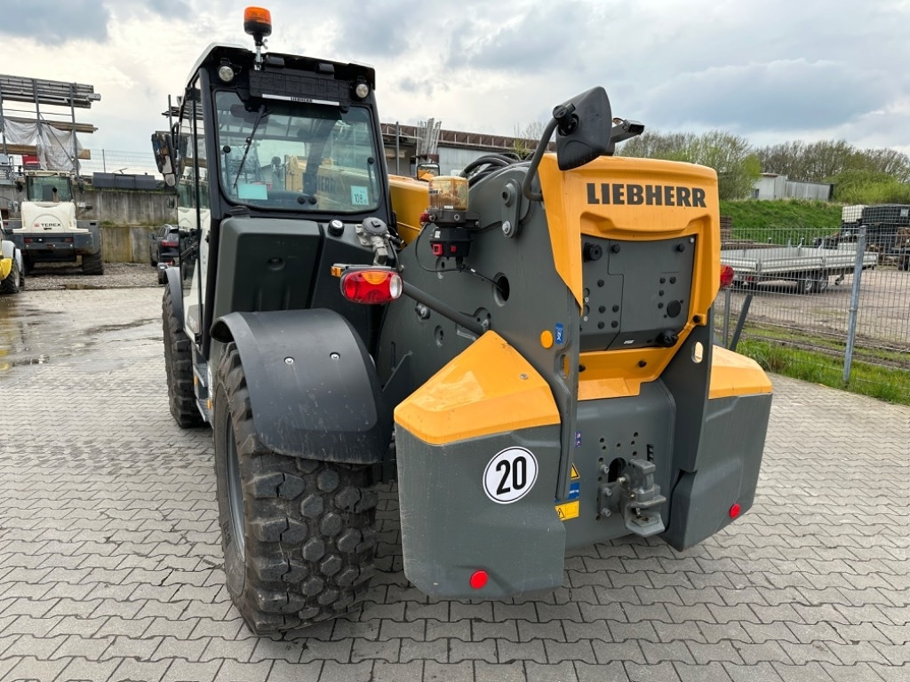 Claas. Liebherr 960. 9.60  - Telescopic handler: picture 4 Claas. Liebherr 960. 9.60  - Telescopic handler: picture 4