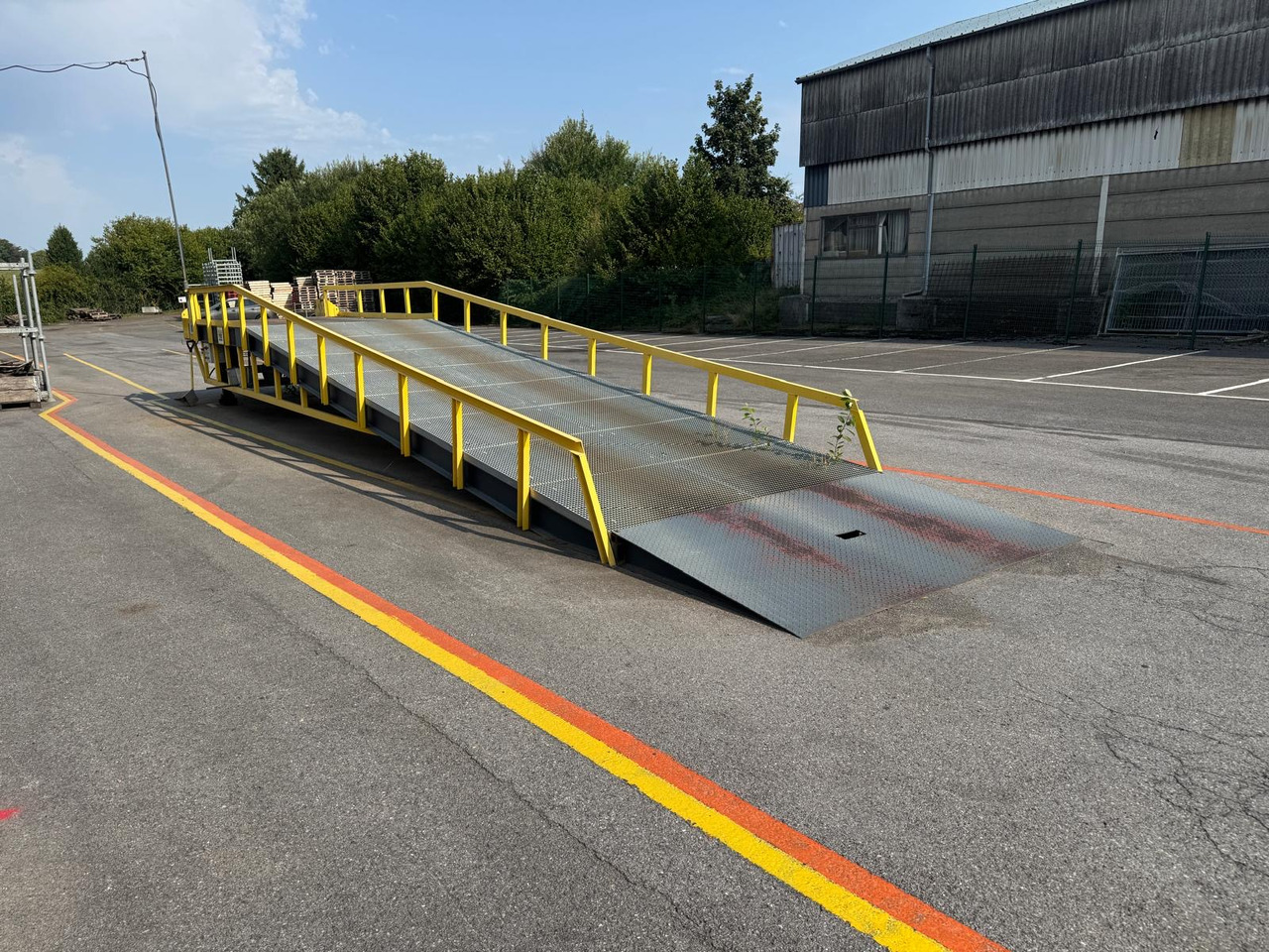 Jost B0203 12,5t - Loading ramp: picture 4 Jost B0203 12,5t - Loading ramp: picture 4