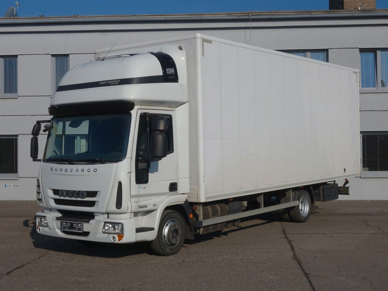 Iveco EuroCargo 75 75E19, 18 Palleten - Box truck: picture 1 Iveco EuroCargo 75 75E19, 18 Palleten - Box truck: picture 1