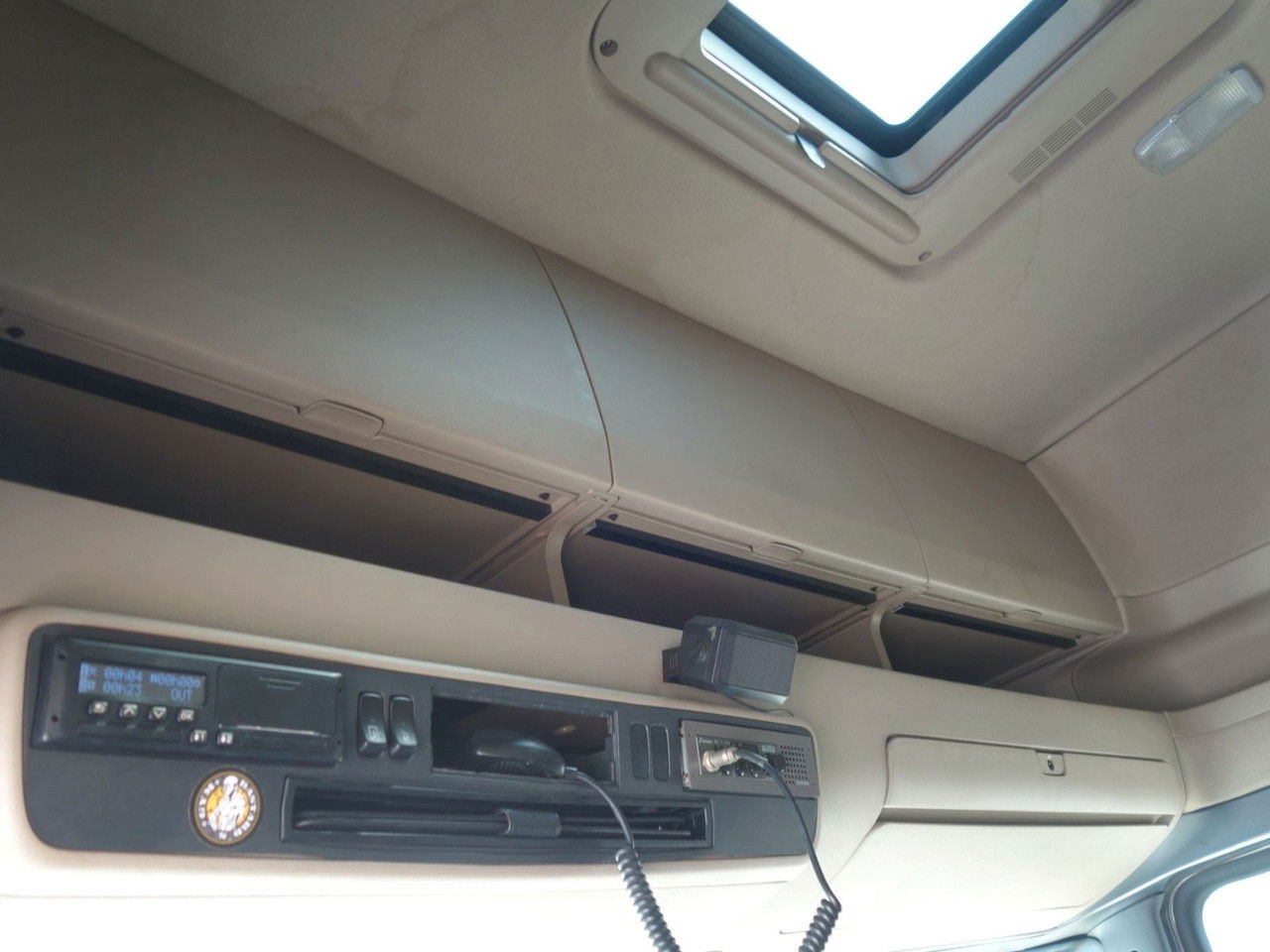 Tractor unit Scania R450 LD, Retarder, Topline: picture 13