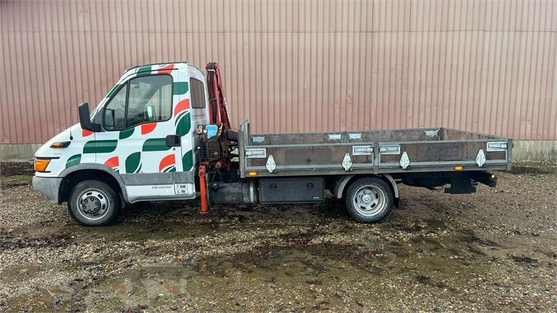 Iveco 35C11  - Dropside/ Flatbed truck: picture 3 Iveco 35C11  - Dropside/ Flatbed truck: picture 3