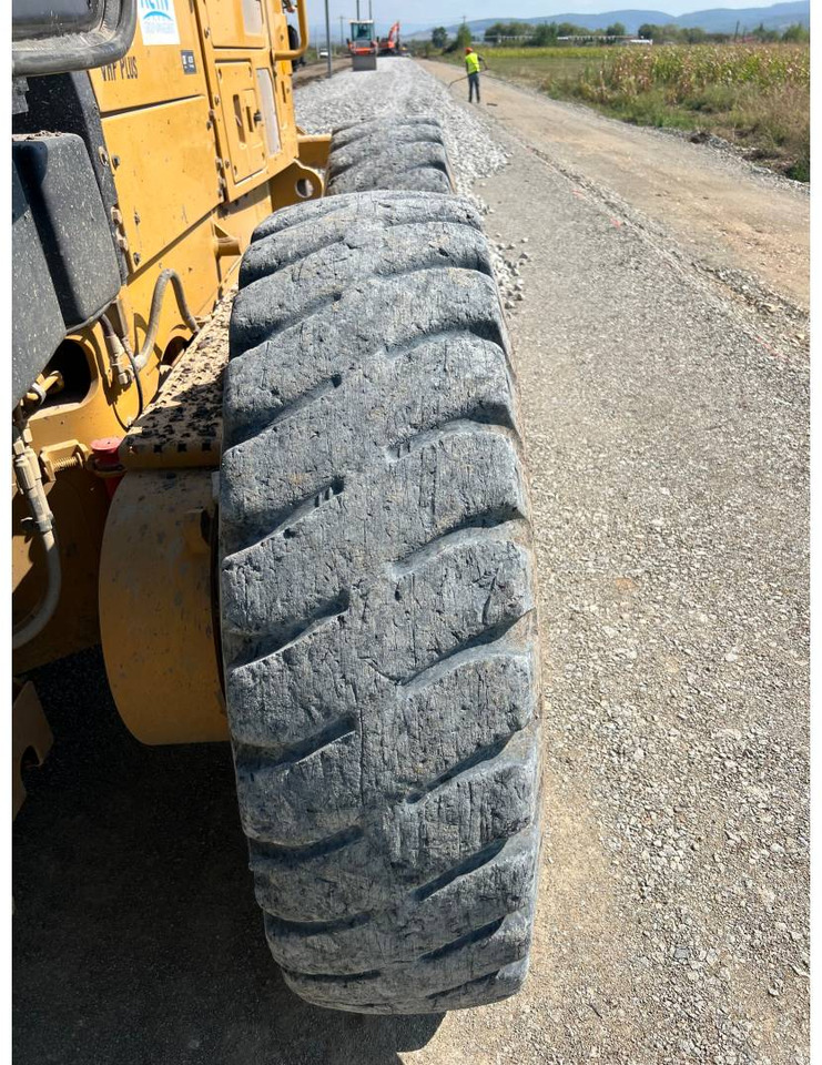 CAT 120M2 - Grader: picture 4 CAT 120M2 - Grader: picture 4