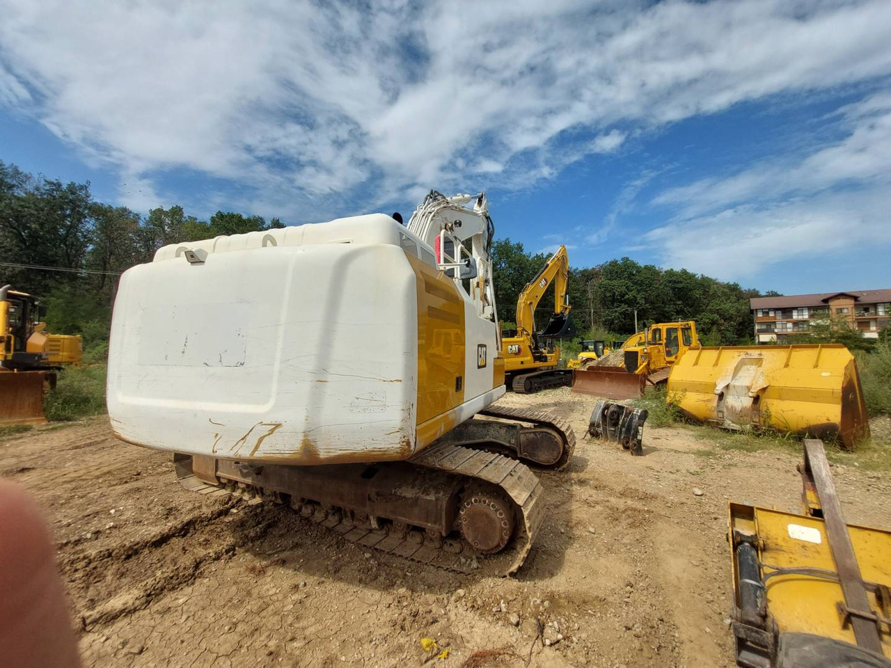 CAT 326FL - Crawler excavator: picture 3 CAT 326FL - Crawler excavator: picture 3