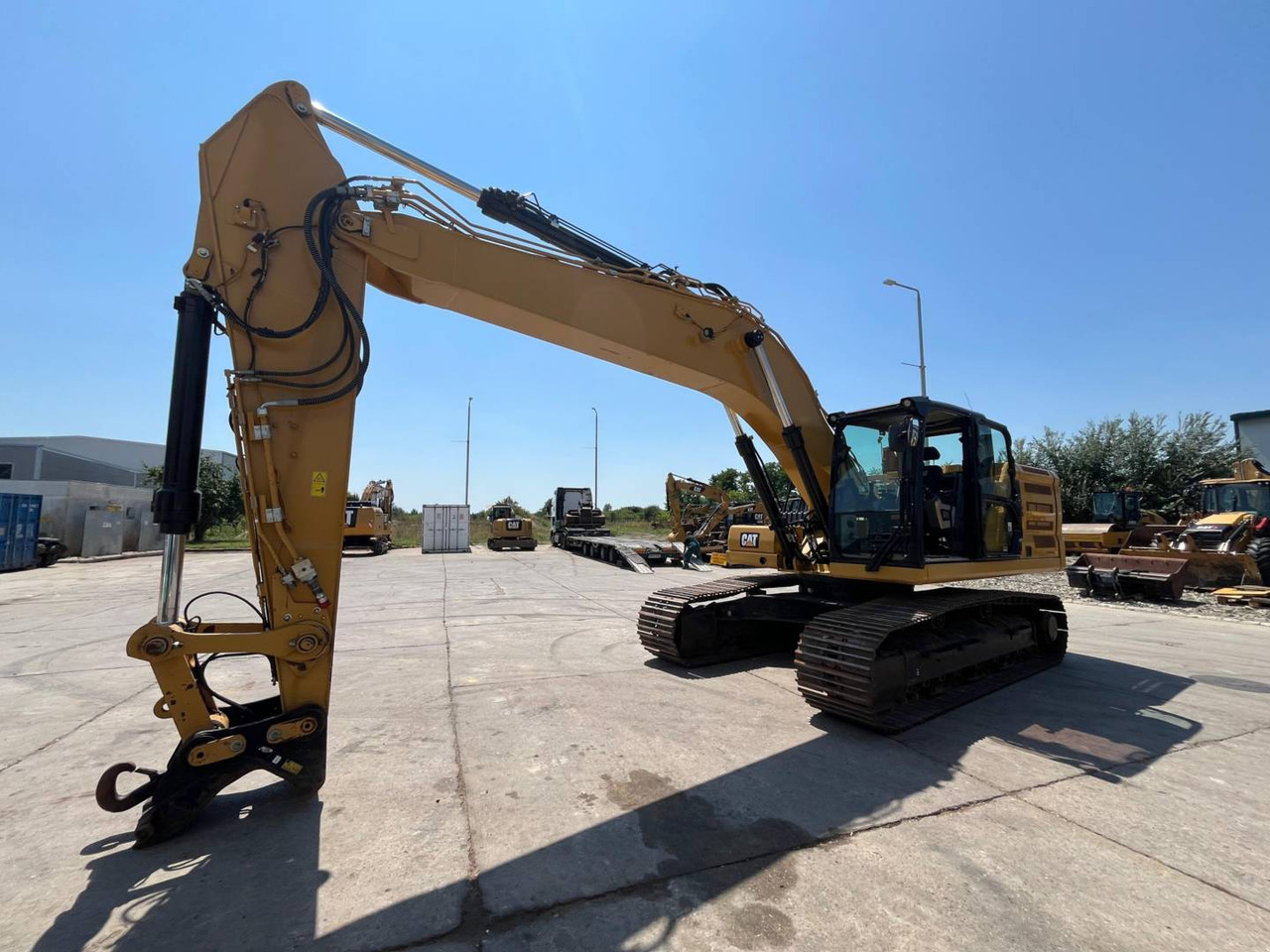 CAT 330-07 - Crawler excavator: picture 1 CAT 330-07 - Crawler excavator: picture 1