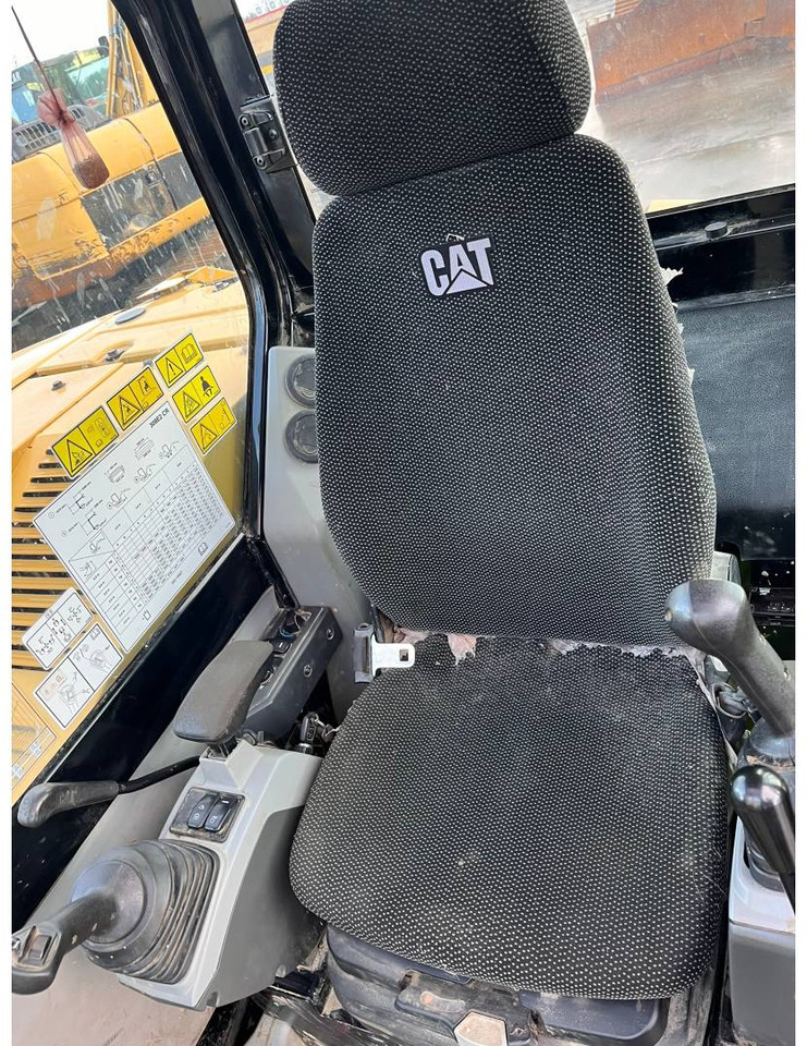 Crawler excavator CAT 308E2CR: picture 11 Crawler excavator CAT 308E2CR: picture 11