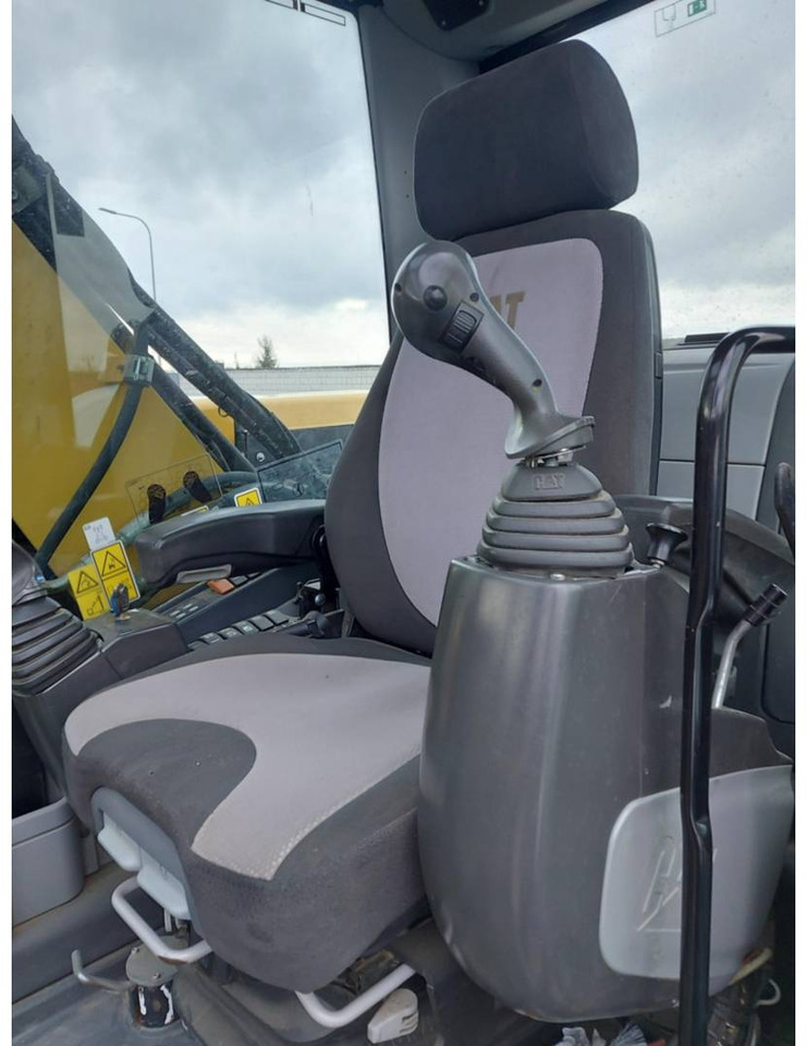 CAT M313D - Wheel excavator: picture 5 CAT M313D - Wheel excavator: picture 5