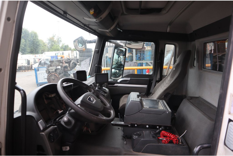 MAN F99L17 TGS - Cab and interior for Truck: picture 5 MAN F99L17 TGS - Cab and interior for Truck: picture 5