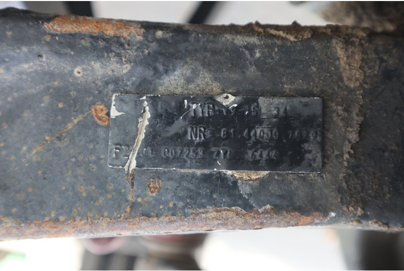 MAN V9-75L-34 F2000 RECHT 81.44000-7879 - Front axle for Truck: picture 3 MAN V9-75L-34 F2000 RECHT 81.44000-7879 - Front axle for Truck: picture 3