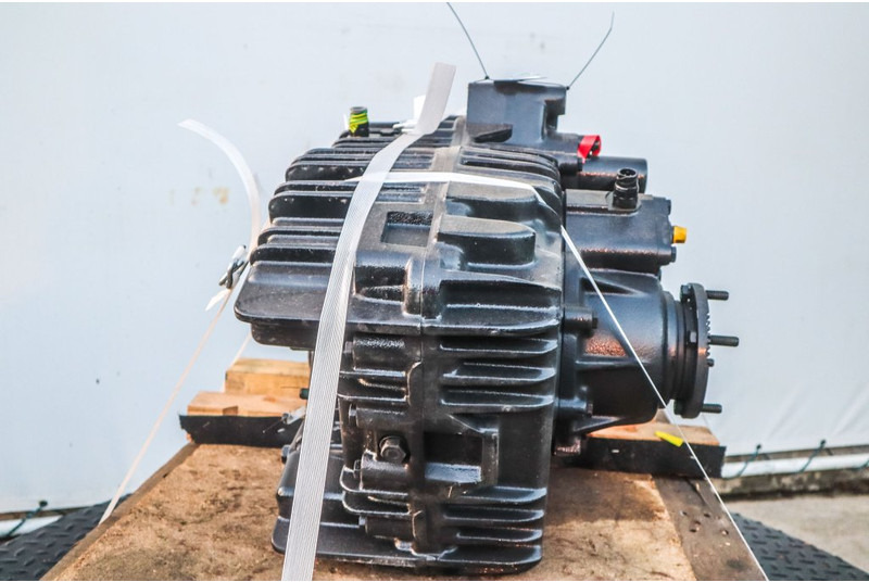 MAN VG172 P22-6 81.37000-7411 - Gearbox for Truck: picture 2 MAN VG172 P22-6 81.37000-7411 - Gearbox for Truck: picture 2